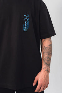 Camiseta Semi Oversize Sageness Negro/Azul